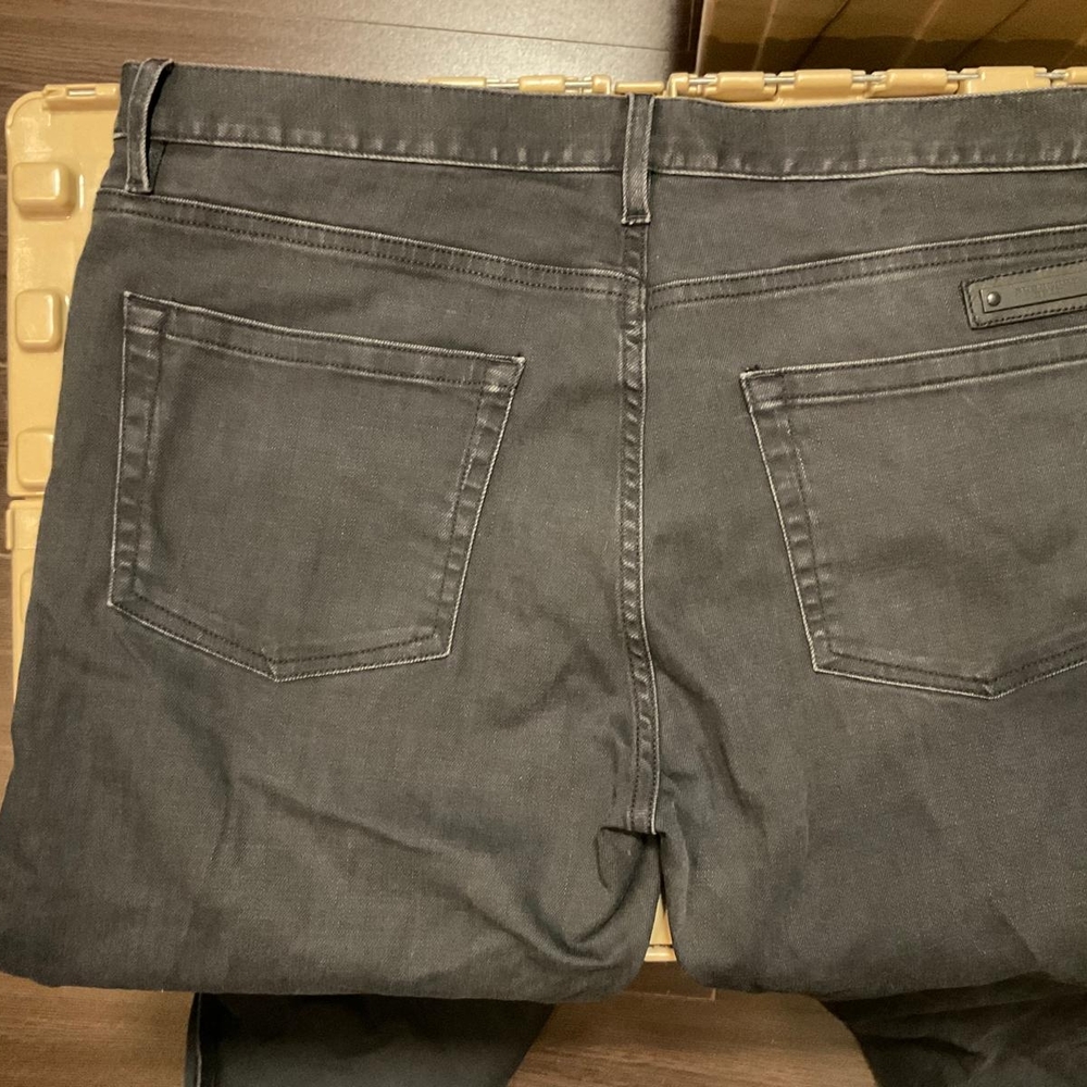 Burberry Brit Slim Mens Size 34 Black Jeans Almost New